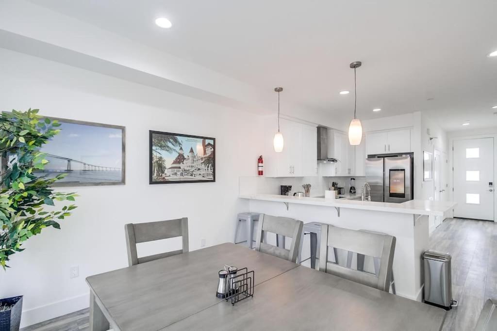 Park Blvd Paradise 301 Ada Compliant With A Spa San Diego Eksteriør billede